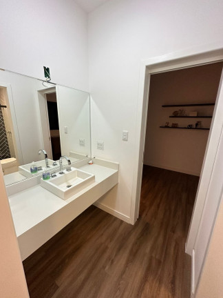 Imagem Casa com 3 Quartos à Venda, 235 m² em Quiririm - Taubaté Imagem Casa com 3 Quartos à Venda, 235 m² em Quiririm - Taubaté