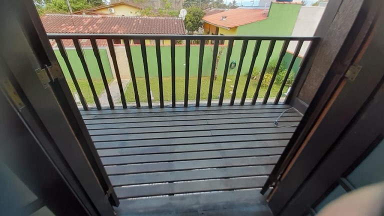 Imagem Sobrado com 1 Quarto à Venda, 50 m² em Jardim Mariella - Caraguatatuba