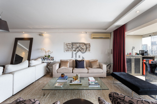 Imagem Apartamento com 3 Quartos à Venda, 212 m² em Vila Nova Conceição - São Paulo Imagem Apartamento com 3 Quartos à Venda, 212 m² em Vila Nova Conceição - São Paulo