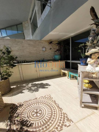 Imagem Apartamento com 4 Quartos à Venda, 300 m² em Barra Da Tijuca - Rio De Janeiro