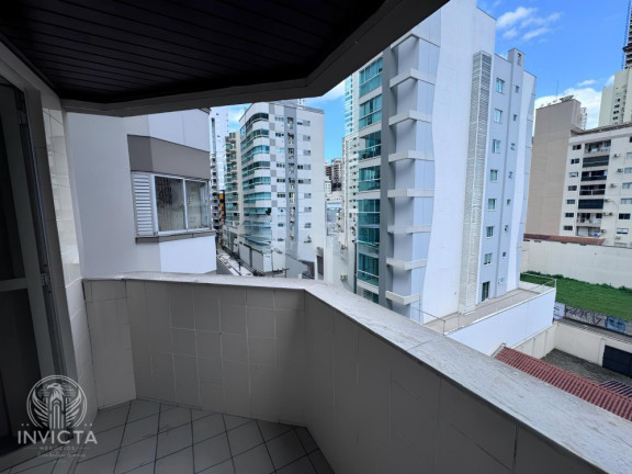 Imagem Apartamento com 3 Quartos à Venda, 134 m² em Centro - Balneário Camboriú Imagem Apartamento com 3 Quartos à Venda, 134 m² em Centro - Balneário Camboriú