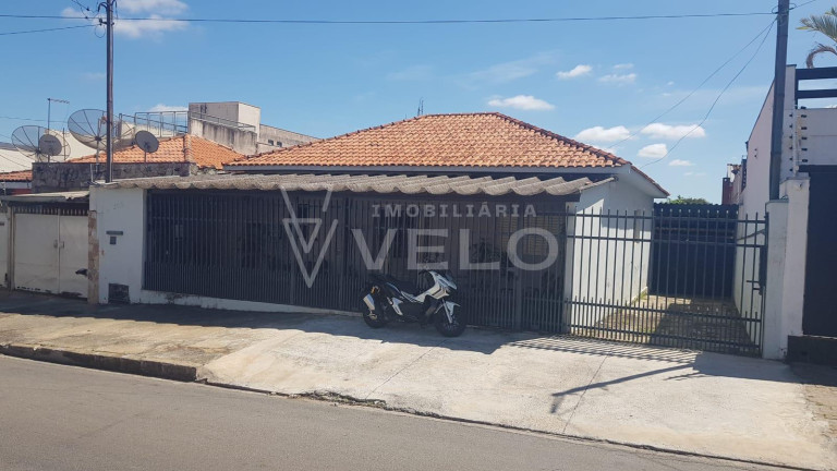 Casa com 5 Quartos à Venda, 200 m² em Centro - Itapetininga