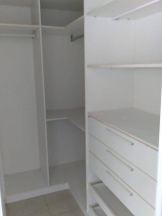 Imagem Casa com 4 Quartos à Venda, em Edson Queiroz - Fortaleza Imagem Casa com 4 Quartos à Venda, em Edson Queiroz - Fortaleza