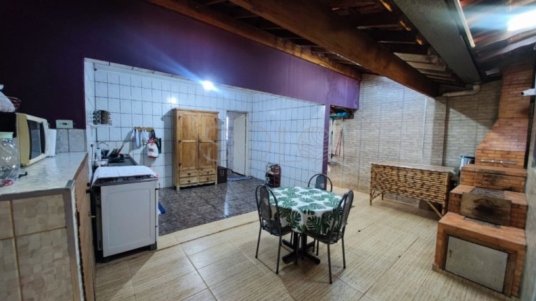 Imagem Casa com 3 Quartos à Venda, 295 m² em Jardim Roberto Selmi Dei - Araraquara Imagem Casa com 3 Quartos à Venda, 295 m² em Jardim Roberto Selmi Dei - Araraquara