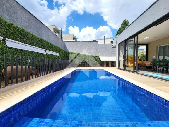 Imagem Casa de Condomínio com 3 Quartos à Venda, 303 m² em Granja Viana - Carapicuíba Imagem Casa de Condomínio com 3 Quartos à Venda, 303 m² em Granja Viana - Carapicuíba