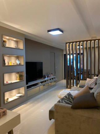 Imagem Casa com 4 Quartos à Venda, 240 m² em Cuiabá Imagem Casa com 4 Quartos à Venda, 240 m² em Cuiabá