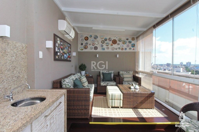 Imagem Cobertura com 1 Quarto à Venda, 150 m² em São João - Porto Alegre Imagem Cobertura com 1 Quarto à Venda, 150 m² em São João - Porto Alegre