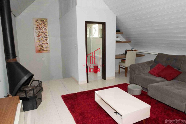 Imagem Sobrado com 3 Quartos à Venda, 117 m² em Uberaba - Curitiba Imagem Sobrado com 3 Quartos à Venda, 117 m² em Uberaba - Curitiba