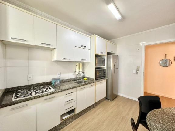 Imagem Apartamento com 3 Quartos à Venda, 105 m² em Centro - Balneário Camboriú