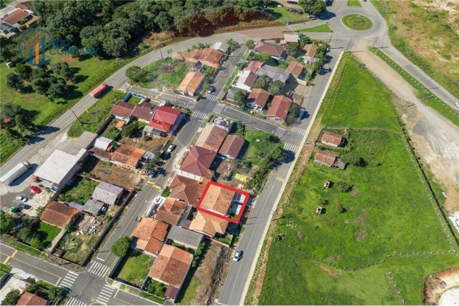 Imagem Casa com 2 Quartos à Venda, 325 m² em Lagoa - Irati Imagem Casa com 2 Quartos à Venda, 325 m² em Lagoa - Irati