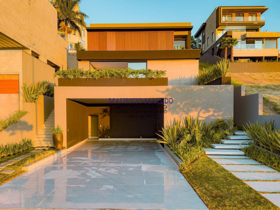 Imagem Casa com 4 Quartos à Venda, 500 m² em Alphaville - Santana De Parnaíba Imagem Casa com 4 Quartos à Venda, 500 m² em Alphaville - Santana De Parnaíba