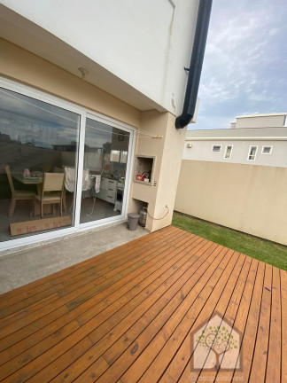 Imagem Casa com 3 Quartos à Venda, 170 m² em Campeche - Florianópolis Imagem Casa com 3 Quartos à Venda, 170 m² em Campeche - Florianópolis