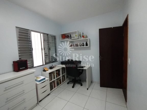 Imagem Casa com 3 Quartos à Venda, 204 m² em Jardim Elvira - Osasco Imagem Casa com 3 Quartos à Venda, 204 m² em Jardim Elvira - Osasco