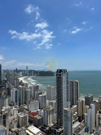 Imagem Cobertura com 4 Quartos à Venda, 267 m² em Centro - Balneário Camboriú Imagem Cobertura com 4 Quartos à Venda, 267 m² em Centro - Balneário Camboriú