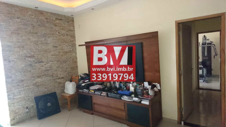 Imagem Apartamento com 3 Quartos à Venda, 80 m² em Irajá - Rio De Janeiro