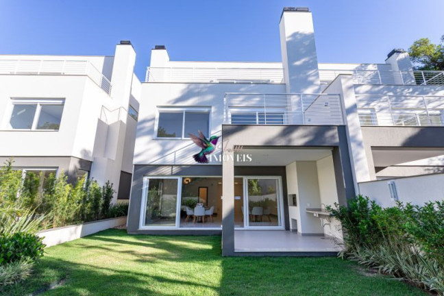 Imagem Casa de Condomínio com 3 Quartos à Venda, 344 m² em Pedra Redonda - Porto Alegre Imagem Casa de Condomínio com 3 Quartos à Venda, 344 m² em Pedra Redonda - Porto Alegre
