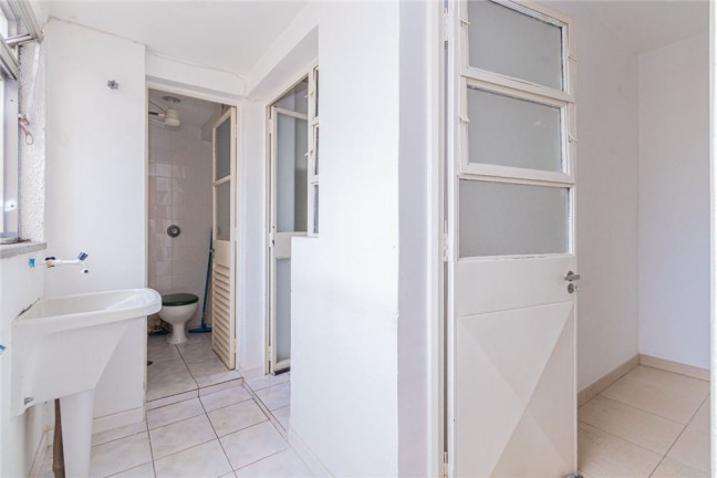 Imagem Apartamento com 2 Quartos à Venda, 78 m² em Centro Histórico - Porto Alegre Imagem Apartamento com 2 Quartos à Venda, 78 m² em Centro Histórico - Porto Alegre