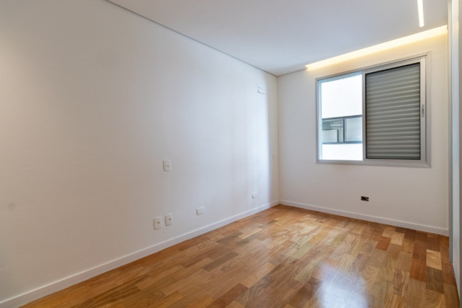 Imagem Apartamento com 3 Quartos à Venda, 136 m² em Jardim Paulista - São Paulo Imagem Apartamento com 3 Quartos à Venda, 136 m² em Jardim Paulista - São Paulo