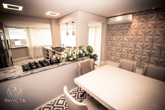 Imagem Apartamento com 4 Quartos à Venda, 340 m² em Centro - Balneário Camboriú Imagem Apartamento com 4 Quartos à Venda, 340 m² em Centro - Balneário Camboriú