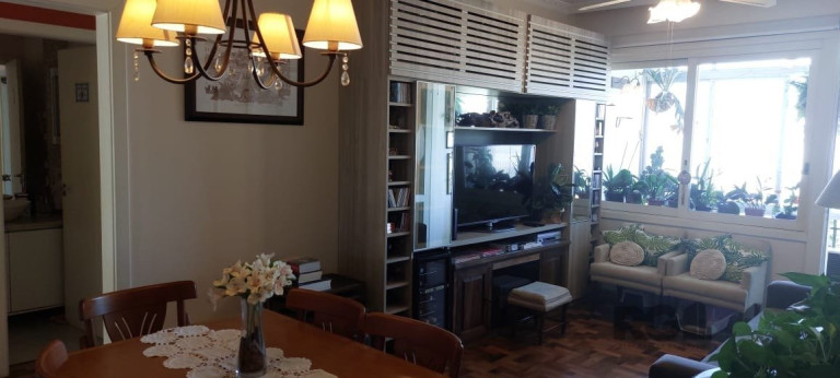Imagem Apartamento com 2 Quartos à Venda, 140 m² em Centro Histórico - Porto Alegre Imagem Apartamento com 2 Quartos à Venda, 140 m² em Centro Histórico - Porto Alegre