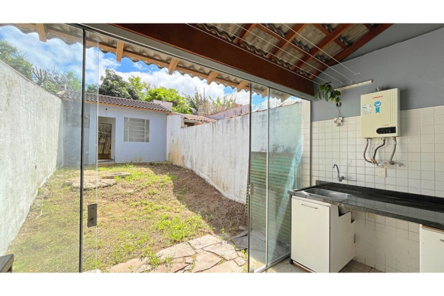 Imagem Casa com 3 Quartos à Venda, em Aberta Dos Morros - Porto Alegre Imagem Casa com 3 Quartos à Venda, em Aberta Dos Morros - Porto Alegre