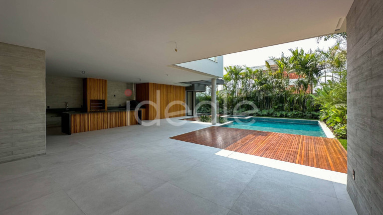 Imagem Casa de Condomínio com 5 Quartos à Venda, em Barra Da Tijuca - Rio De Janeiro Imagem Casa de Condomínio com 5 Quartos à Venda, em Barra Da Tijuca - Rio De Janeiro
