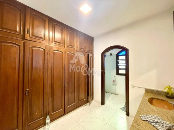 Imagem Imóvel com 6 Quartos para Alugar, 431 m² em Pitangueiras - Guarujá Imagem Imóvel com 6 Quartos para Alugar, 431 m² em Pitangueiras - Guarujá
