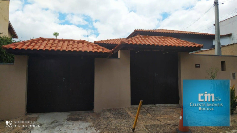 Imagem Casa com 3 Quartos à Venda, 280 m² em Centro - Boituva