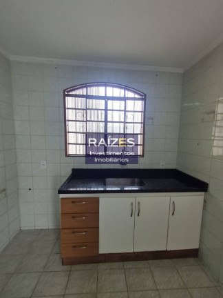 Imagem Casa com 3 Quartos à Venda, 188 m² em Núcleo Habitacional Padre Aldo Bolini - Bragança Paulista Imagem Casa com 3 Quartos à Venda, 188 m² em Núcleo Habitacional Padre Aldo Bolini - Bragança Paulista