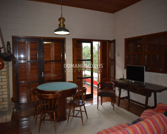 Imagem Casa com 4 Quartos à Venda, 185 m² em Região Do Vale Encantado - Campos Do Jordão Imagem Casa com 4 Quartos à Venda, 185 m² em Região Do Vale Encantado - Campos Do Jordão