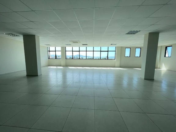 Imagem Sala Comercial à Venda, 160 m² em Cachoeira Do Bom Jesus - Florianópolis