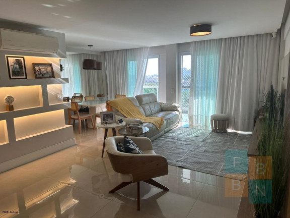 Imagem Apartamento com 4 Quartos à Venda, 222 m² em Freguesia (jacarepaguá) - Rio De Janeiro