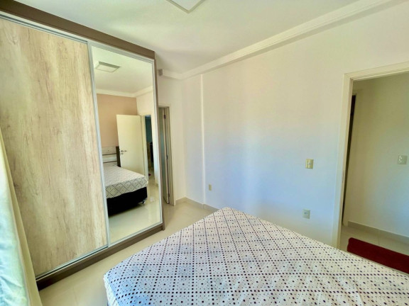 Imagem Cobertura com 3 Quartos à Venda, em Bombas - Bombinhas Imagem Cobertura com 3 Quartos à Venda, em Bombas - Bombinhas