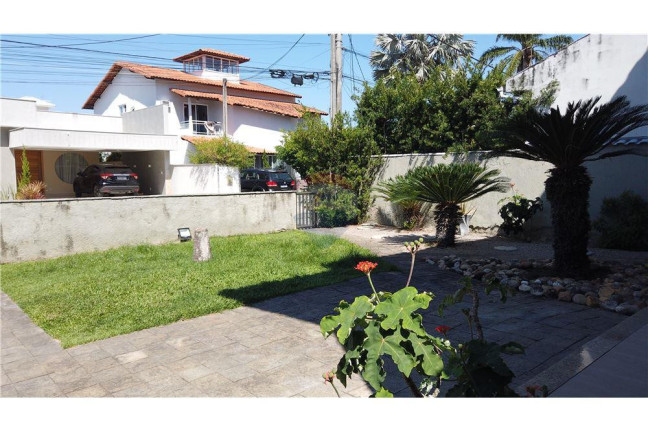 Imagem Casa de Condomínio com 4 Quartos à Venda, 240 m² em São José Do Imbassai - Maricá