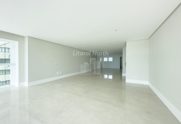 Imagem Apartamento com 4 Quartos à Venda, 196 m² em Centro - Balneário Camboriú