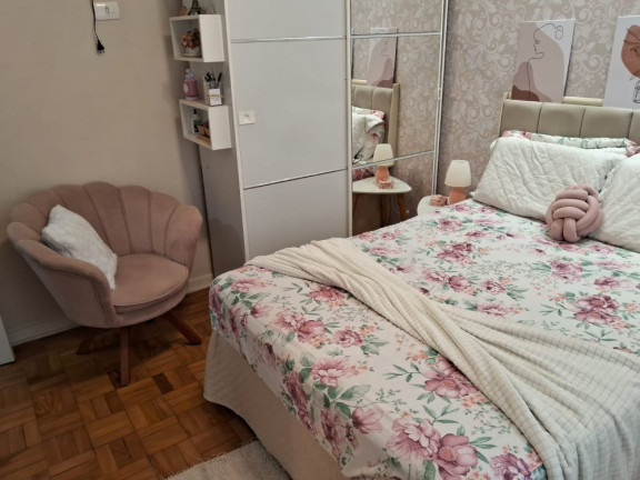 Imagem Apartamento com 2 Quartos à Venda, 65 m² em Embaré - Santos