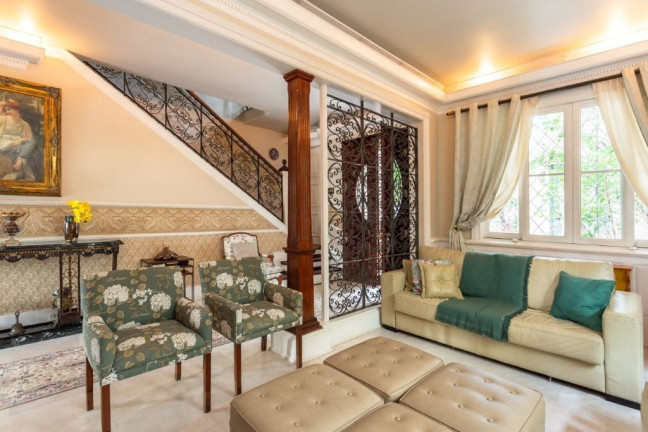 Imagem Casa com 4 Quartos à Venda, 560 m² em Pacaembu - São Paulo Imagem Casa com 4 Quartos à Venda, 560 m² em Pacaembu - São Paulo
