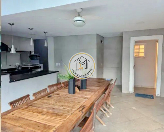 Imagem Imóvel com 5 Quartos à Venda, 360 m² em Alphaville - Santana De Parnaíba Imagem Imóvel com 5 Quartos à Venda, 360 m² em Alphaville - Santana De Parnaíba