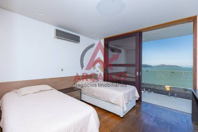 Imagem Casa com 6 Quartos à Venda, 1.100 m² em Praia Vermelha - Ubatuba Imagem Casa com 6 Quartos à Venda, 1.100 m² em Praia Vermelha - Ubatuba