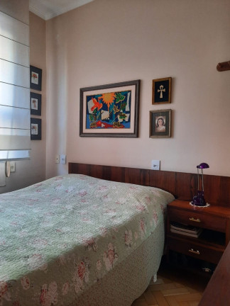 Imagem Imóvel com 2 Quartos à Venda, em Moinhos De Vento - Porto Alegre Imagem Imóvel com 2 Quartos à Venda, em Moinhos De Vento - Porto Alegre