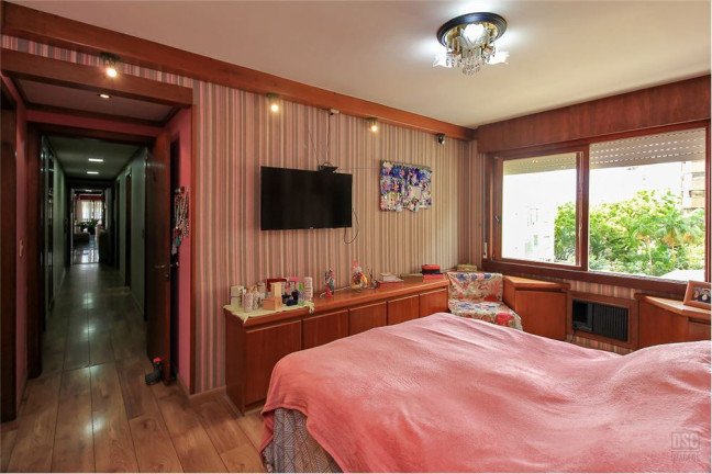 Imagem Imóvel com 4 Quartos à Venda, em Higienópolis - Porto Alegre Imagem Imóvel com 4 Quartos à Venda, em Higienópolis - Porto Alegre