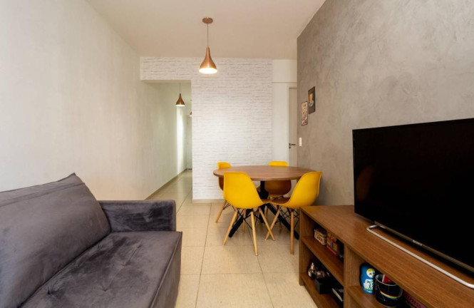 Imóvel com 2 Quartos à Venda,  em Saúde - São Paulo
