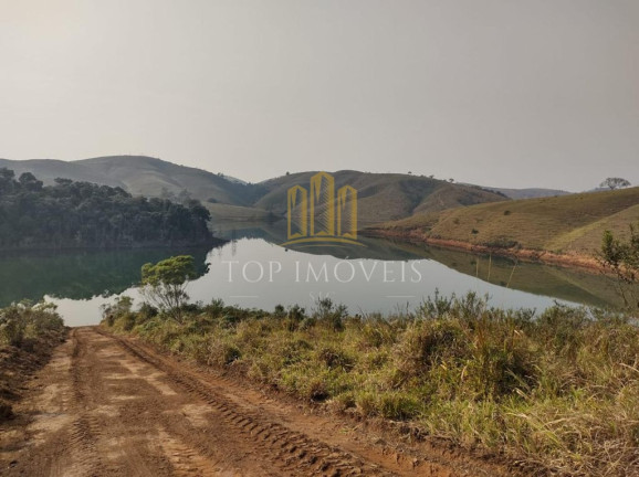 Terreno à Venda, 1.000 m² em Igaratá - Igaratá