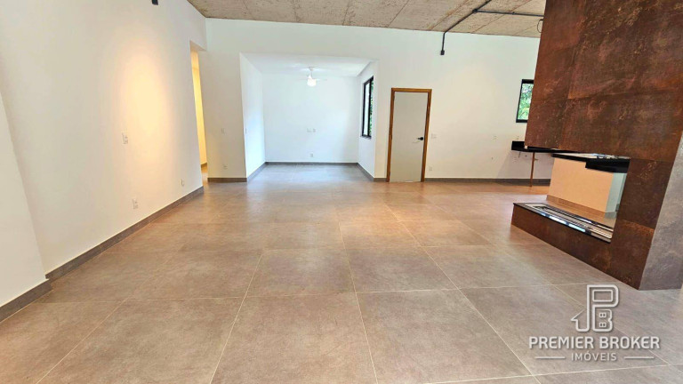 Imagem Casa com 3 Quartos à Venda, 289 m² em Quebra Frascos - Teresópolis Imagem Casa com 3 Quartos à Venda, 289 m² em Quebra Frascos - Teresópolis