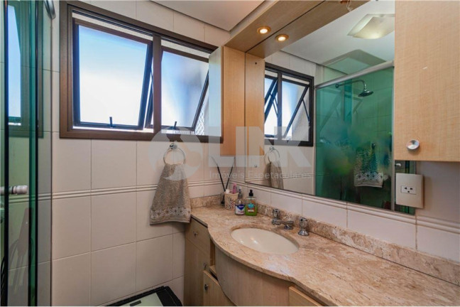 Imagem Apartamento com 2 Quartos à Venda, 73 m² em Menino Deus - Porto Alegre Imagem Apartamento com 2 Quartos à Venda, 73 m² em Menino Deus - Porto Alegre
