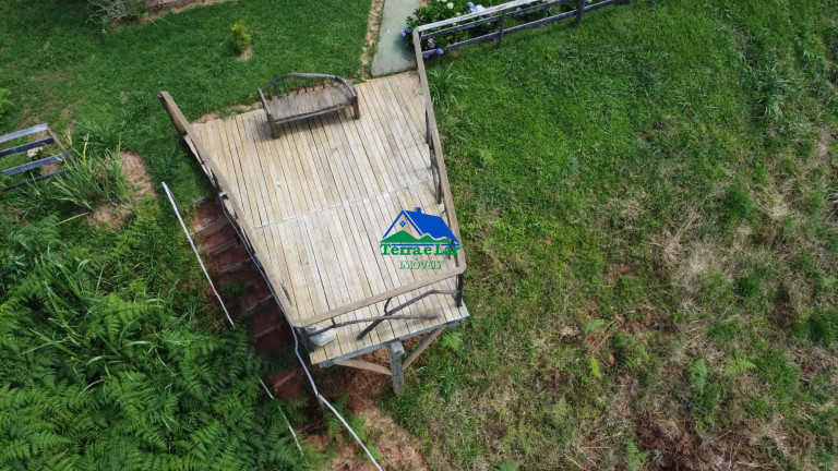 Imagem Imóvel com 3 Quartos à Venda, 500 m² em Zona Rural - Aiuruoca Imagem Imóvel com 3 Quartos à Venda, 500 m² em Zona Rural - Aiuruoca