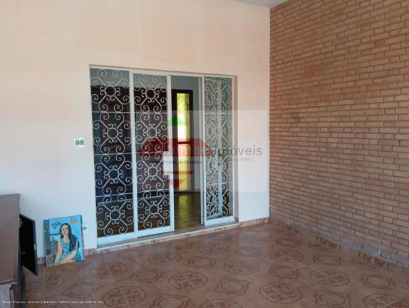 Imagem Chácara com 15 Quartos à Venda, 1.121 m² em Guedes - Tremembé Imagem Chácara com 15 Quartos à Venda, 1.121 m² em Guedes - Tremembé