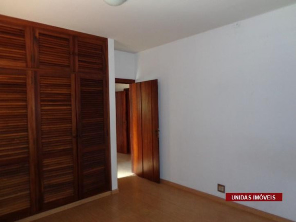 Imagem Casa com 4 Quartos à Venda, 740 m² em Interlagos - São Paulo