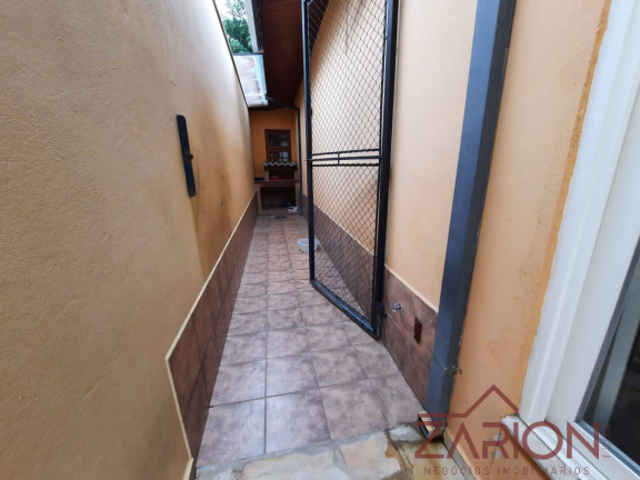 Imagem Casa com 4 Quartos à Venda, 299 m² em Parque Residencial Bom Conselho - Taubaté Imagem Casa com 4 Quartos à Venda, 299 m² em Parque Residencial Bom Conselho - Taubaté