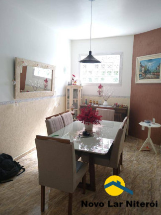 Imagem Casa com 3 Quartos à Venda, 220 m² em Várzea Das Moças - Niterói Imagem Casa com 3 Quartos à Venda, 220 m² em Várzea Das Moças - Niterói